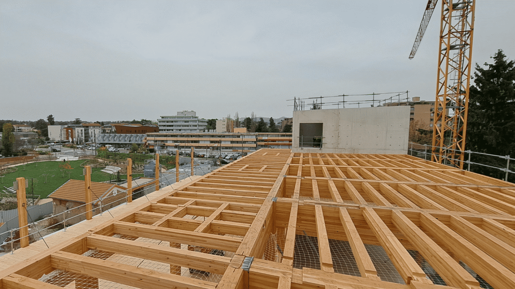 Le Douglas Structure