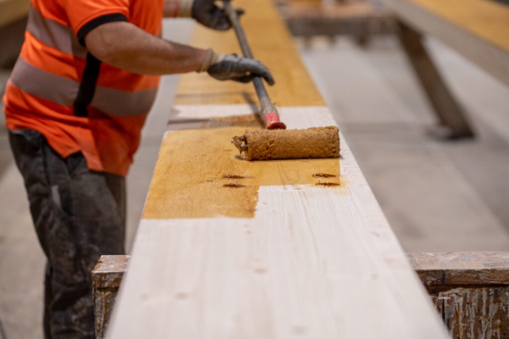 Colisage sur mesure d’éléments en bois lamellé-collé chez Cosylva