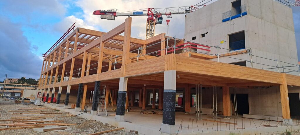 Pré-étude technique et chiffrage d’une structure en bois lamellé-collé